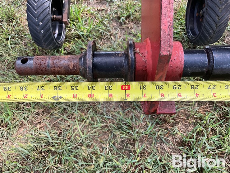 case-1820-16r30”-3-pt-row-crop-cultivator-image-16