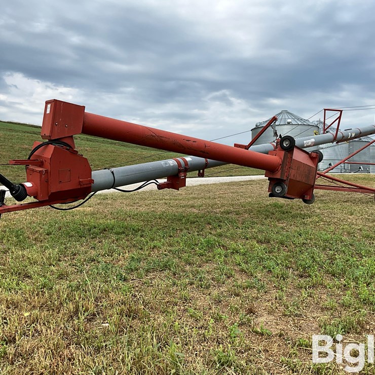 Peck 1004-66 Auger W/Swing-Out Hopper
