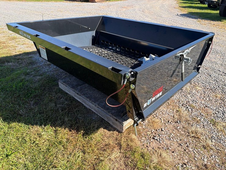bwise-7’-hydraulic-dump-for-pick-up-image-4