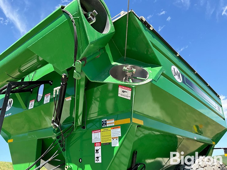 2014-j&m-750-18-grain-cart-image-16