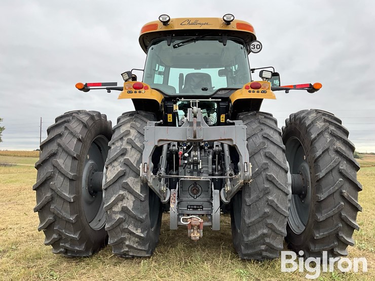 2013-challenger-mt685d-mfwd-tractor-image-6
