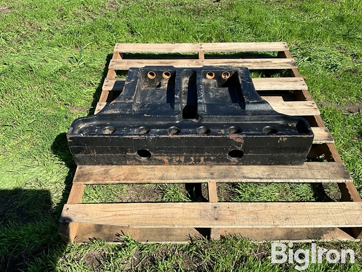case-ih-magnum/mx-tractor-front-weight-bracket-image-2