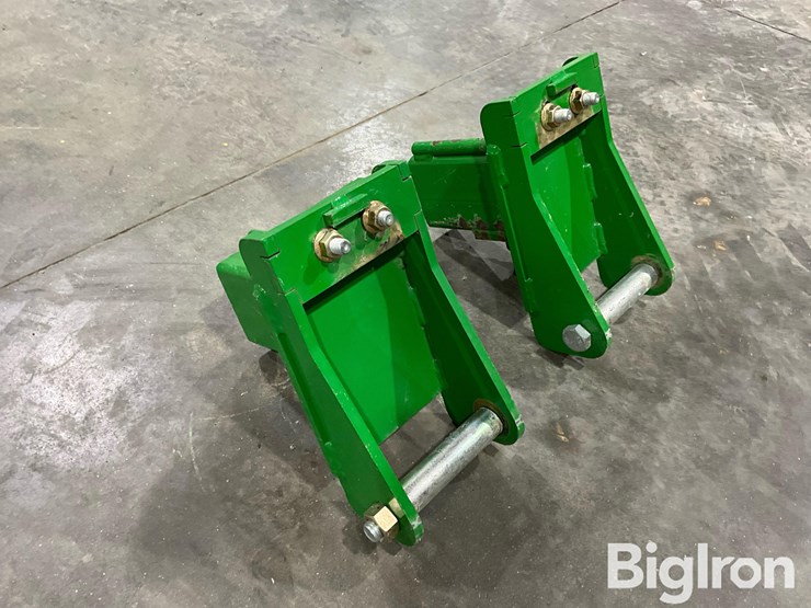 john-deere-planter-weight-brackets-image-3