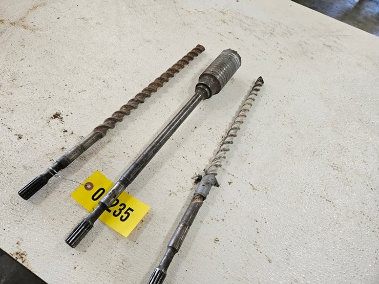 #9235-•-box-of-hammer-drill-bits-image-2