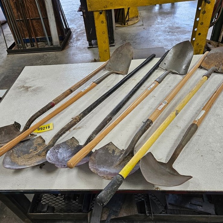 #9218 • (8) Rack Of Shovels