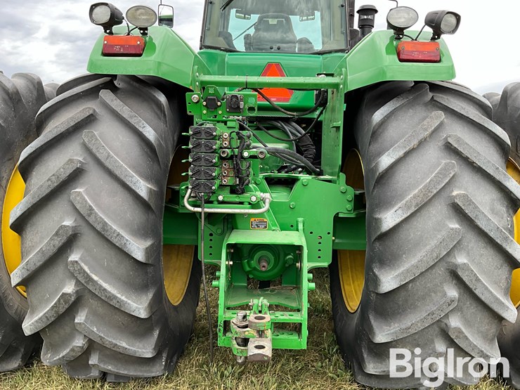 2010-john-deere-9330-4wd-tractor-image-9