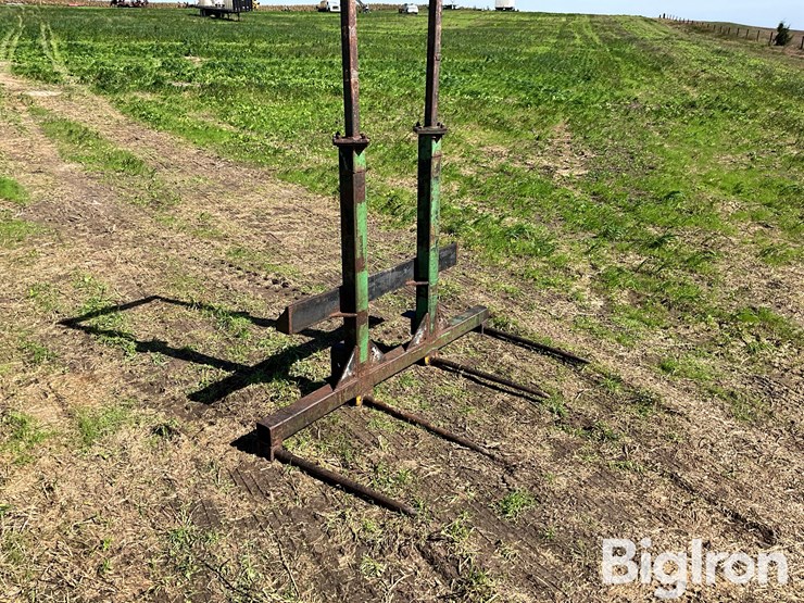 three-bale-spear-loader-attachment-image-3