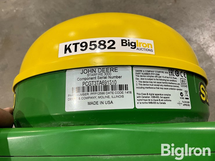 john-deere-starfire-3000-gps-receiver-image-19