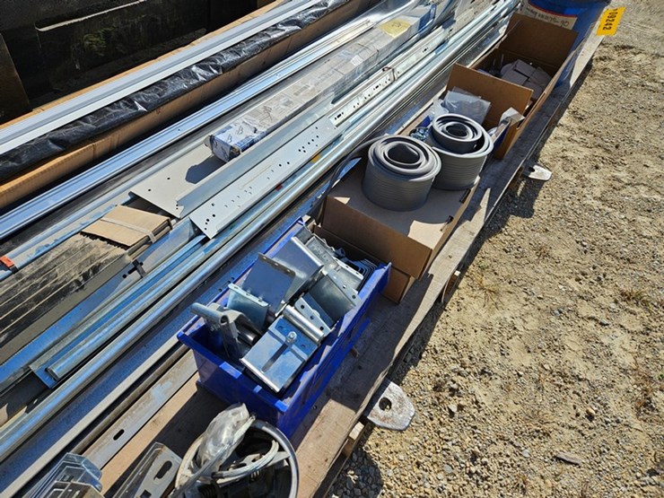 #9242-•-pallet-of-garage-door-parts-image-10