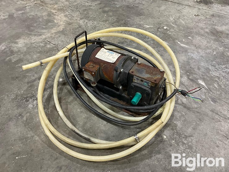 john-blue-21630-100gph-chemigation-pump-image-4