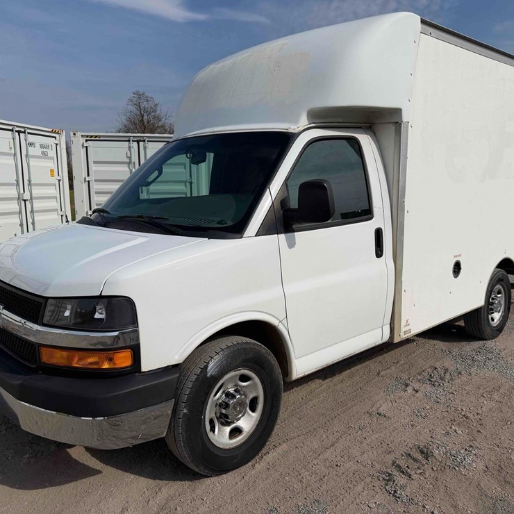 2019 Chevrolet Cutaway Van