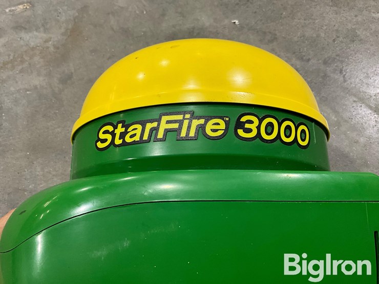 john-deere-starfire-3000-gps-receiver-image-18
