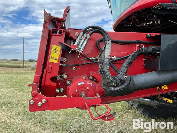 2013-case-8230-afs-2wd-combine-image-18