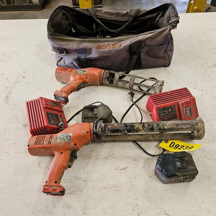#9239 • Milwaukee 14.4v Cordless Caulk Guns