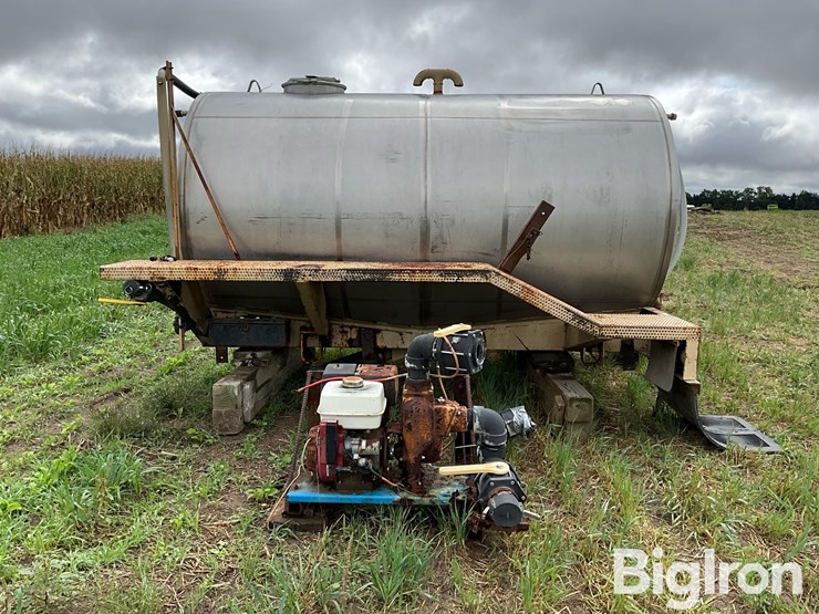 progress-1600-gal-stainless-steel-fertilizer-nurse-tank-on-truck-body-image-8