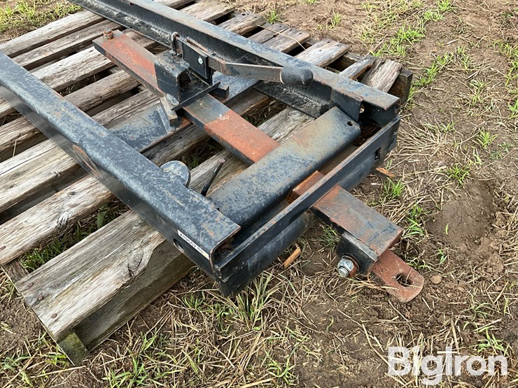 anhydrous-toolbar-nurse-tank-hitch-image-12