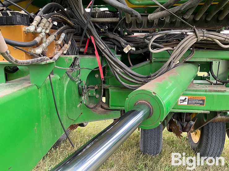 2006-john-deere-1770nt-ccs-24r30”-pull-type-planter-w/fertilizer-image-12