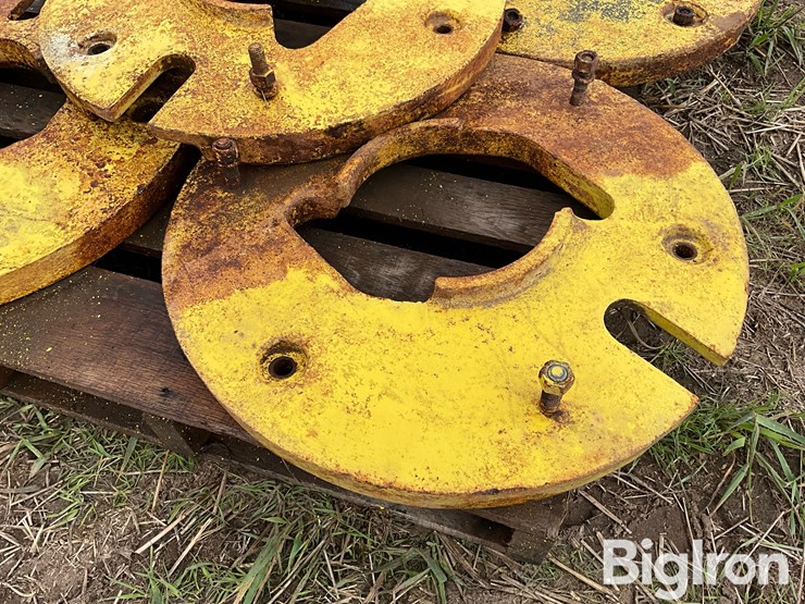 john-deere-tractor-rear-wheel-weights-image-7