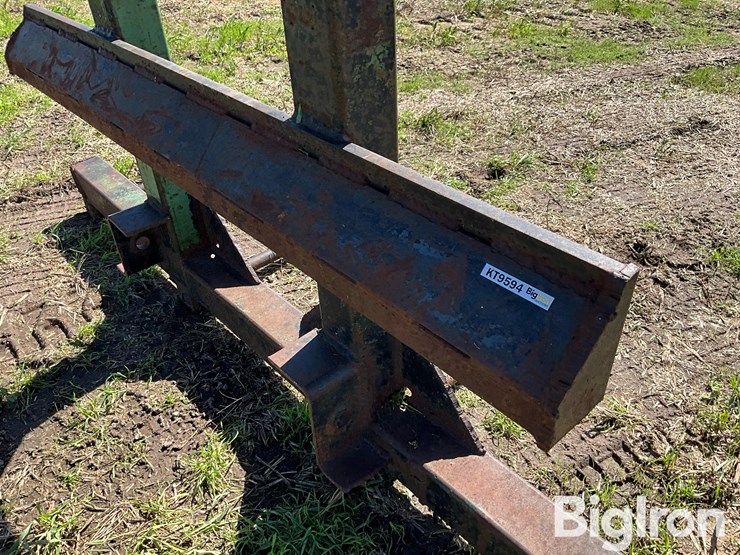 three-bale-spear-loader-attachment-image-14