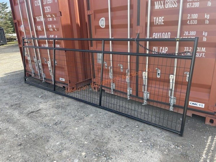 1--14'-mesh-farm-gate-image-1