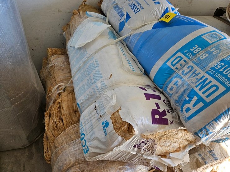 #9281-•-pallet-of-assorted-insulation-image-11