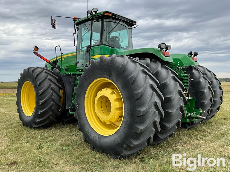 2010-john-deere-9330-4wd-tractor-image-7