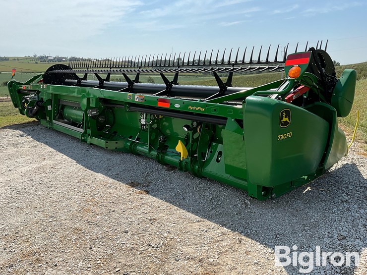 2020-john-deere-730fd-“hydraflex”-draper-header-image-5