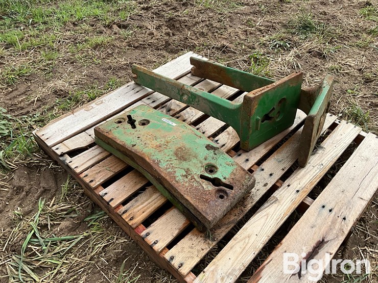 john-deere-tractor-front-stack-starter-weight-brackets-&-slab-weights-image-6