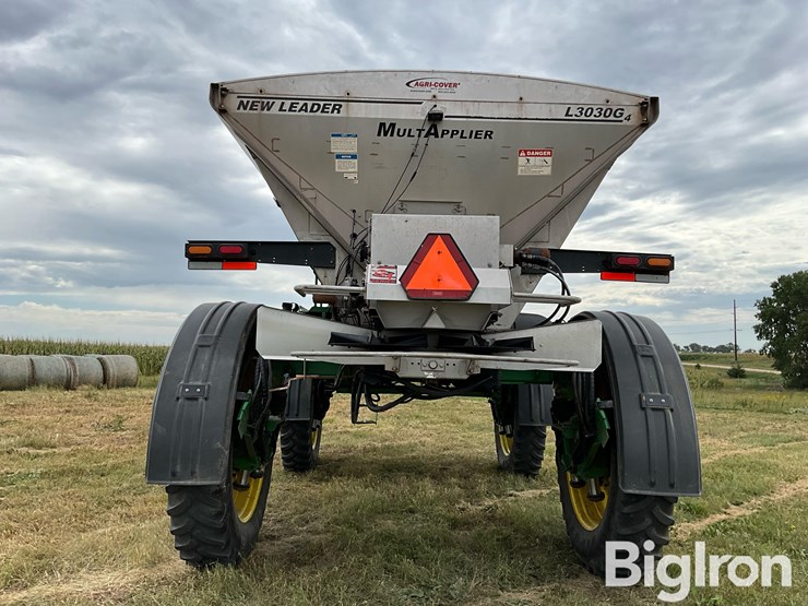 2008-john-deere-4930-self-propelled-dry-fertilizer-spreader-image-6