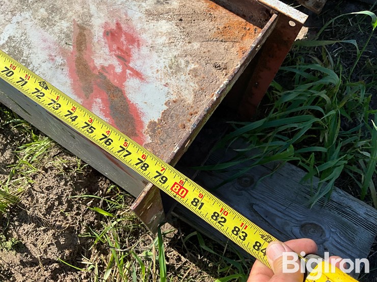 grain-leg-head-section-w/trunking-image-13