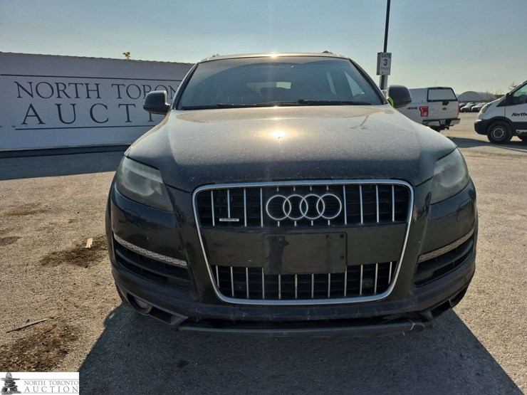 2011-audi-q7-image-33