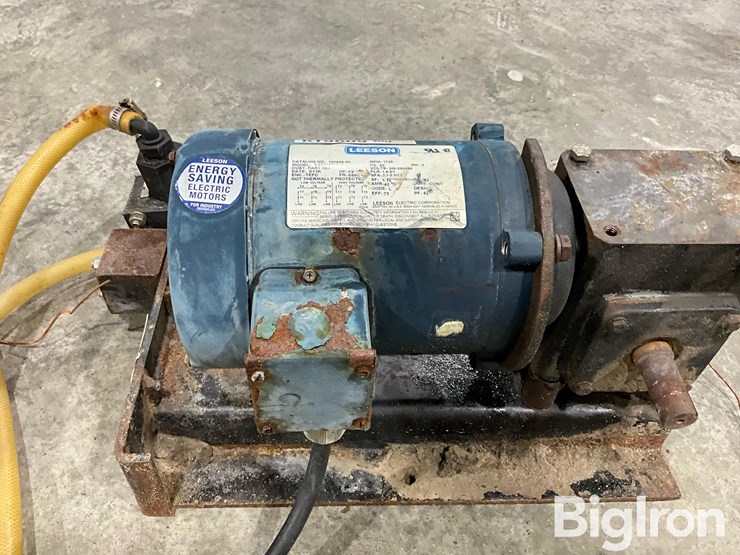 john-blue-21630-100gph-chemigation-pump-image-11