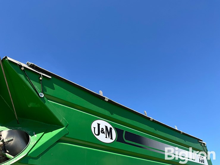 2014-j&m-750-18-grain-cart-image-12