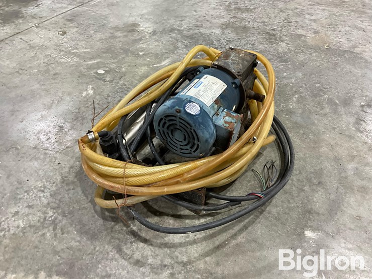 john-blue-21630-100gph-chemigation-pump-image-6