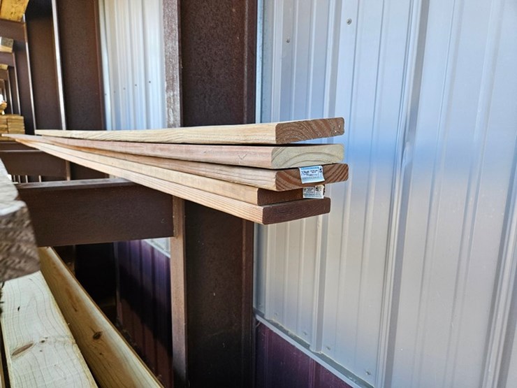 #9266-•-assorted-treated-lumber-image-3