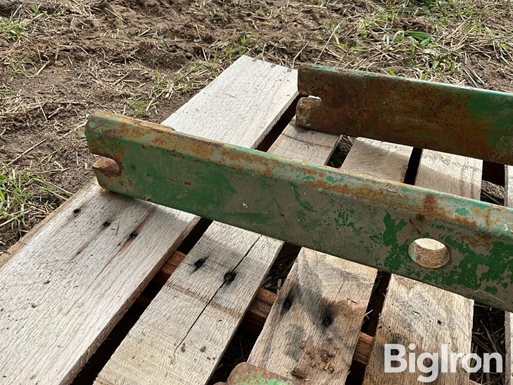 john-deere-tractor-front-stack-starter-weight-brackets-&-slab-weights-image-12