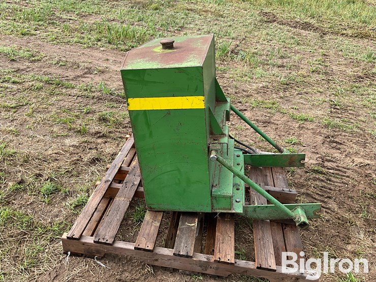 john-deere-tractor-auxiliary-fuel-tank-image-8