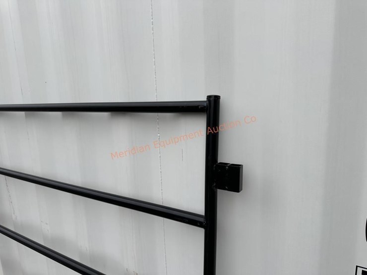 9.5'-x-5'-ld-livestock-panel-new,-bid-$-x-4-image-4