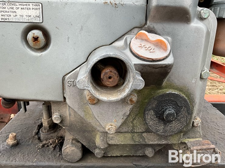 berkeley-portable-water-pump-on-cart-image-12