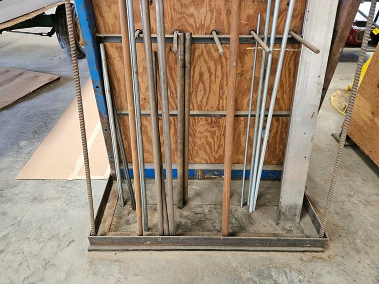 #9292-•-contents-of-large-metal-storage-rack-image-7