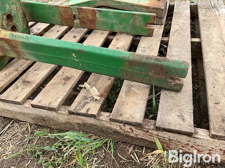 john-deere-tractor-front-stack-starter-weight-brackets-&-slab-weights-image-10