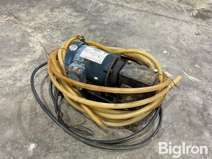john-blue-21630-100gph-chemigation-pump-image-4