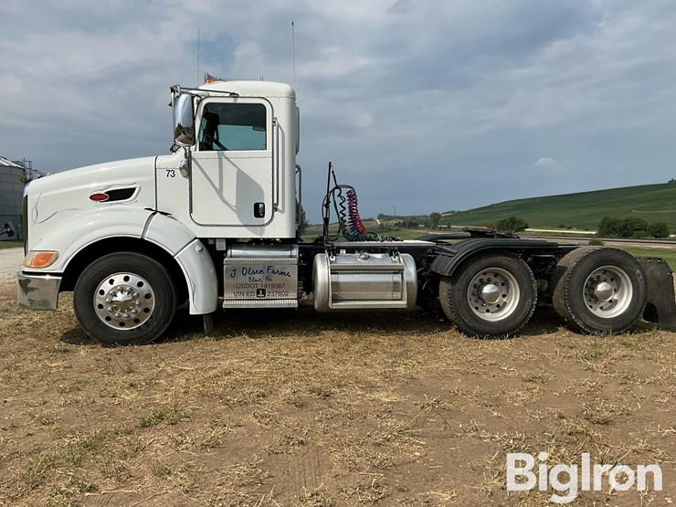 2014-peterbilt-384-t/a-truck-tractor-image-8