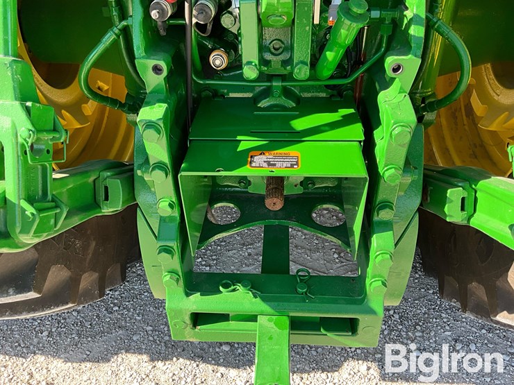 2023-john-deere-8r-280-mfwd-tractor-image-15