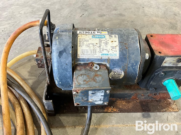 john-blue-20620-30gph-chemigation-pump-image-9