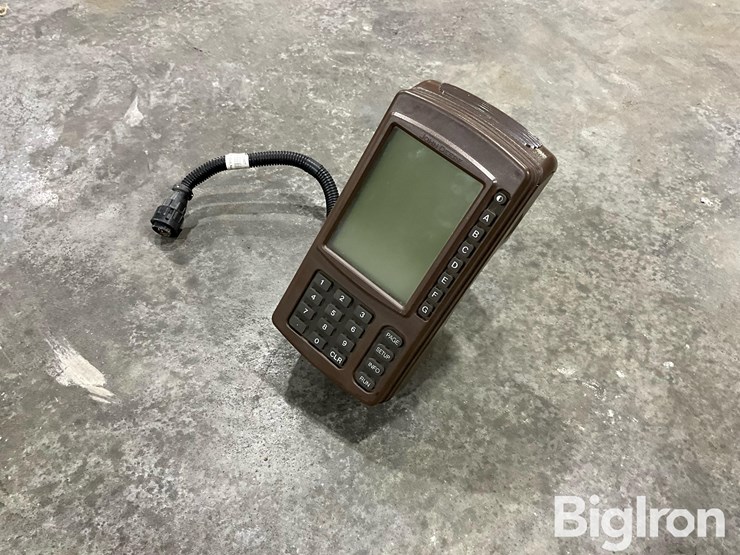 john-deere-greenstar-mobile-processor-brown-box-w/autotrac-key-&-data-cards-image-1