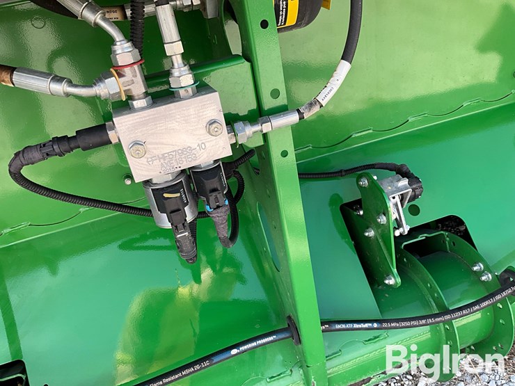 2020-john-deere-730fd-“hydraflex”-draper-header-image-18