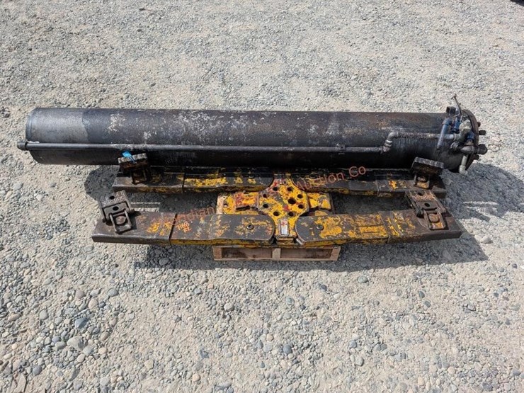 joyce-magne-guard-8000-lbs-in-ground-hyd-hoist-image-1