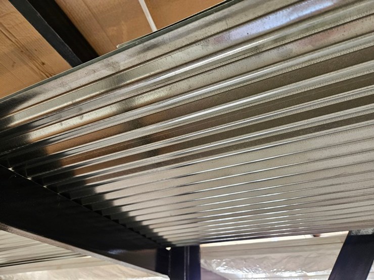 #9246-•-(4)-misc-length-galvanized-corrugated-steel-sheets-image-9