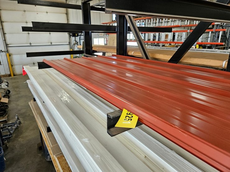 #9251-•-(2)-3'x8'7"-red-steel-siding-image-6